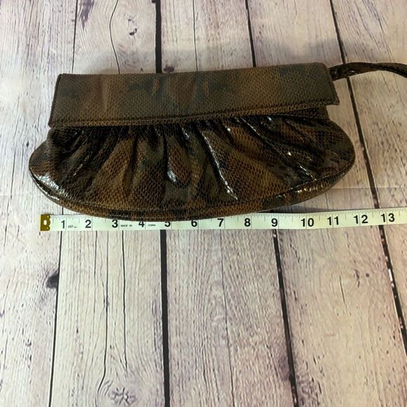 Sondra Roberts SR Squared Classic Minimalist Black Tan Python Clutch Purse - Picture 11 of 12